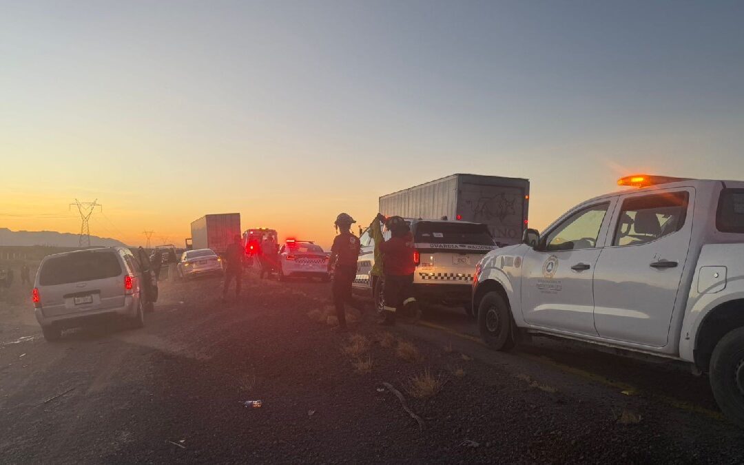 Accidente mortal en la carretera Torreón-Saltillo: mujer pierde la vida en volcadura con su hija