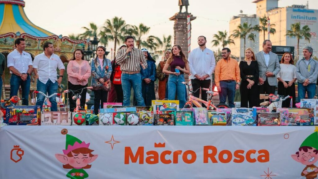 Celebra el Día de Reyes con una Macro Rosca y miles de regalos para los niños en Nuevo León